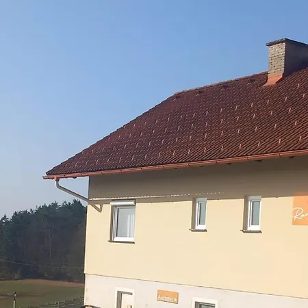 Urlaub Am Weinhof Ramminger Apartamento *